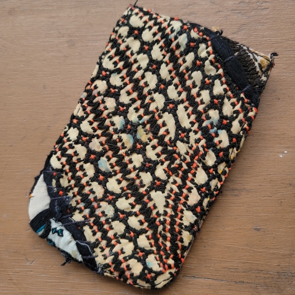 🌎👽 Free People Boho Embroidered Repurposed vtg banjara hippie Wallet card case - Picture 14 of 16
